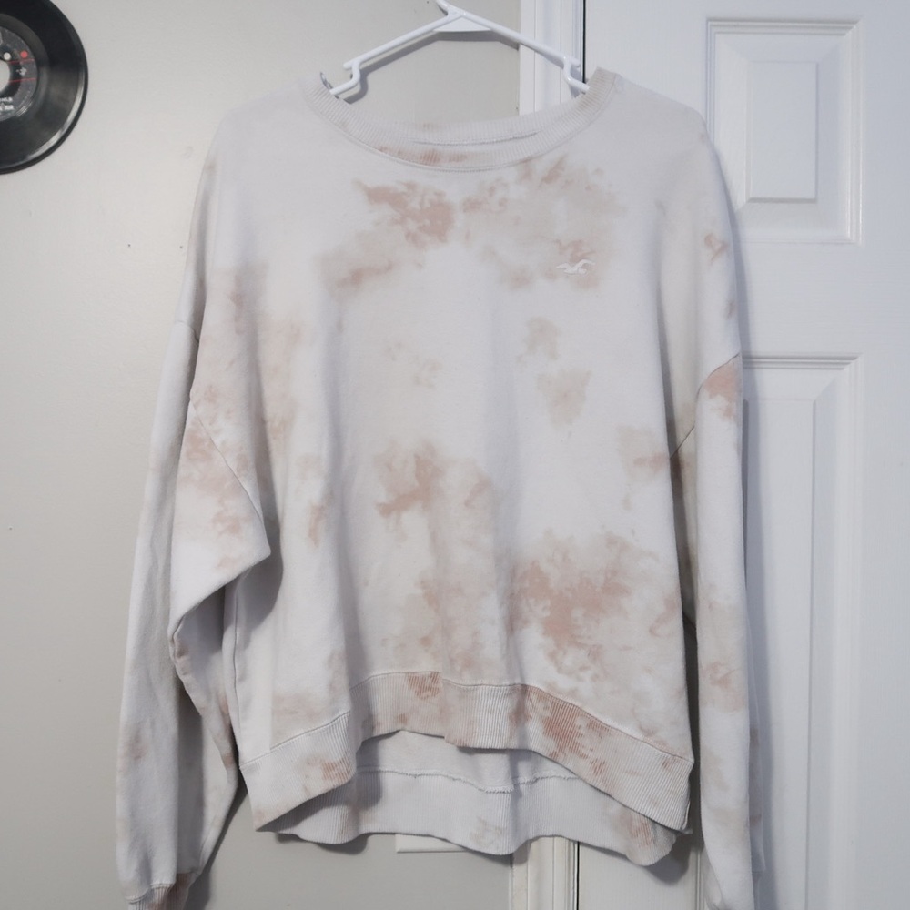Hollister Cream and Pink Sweatshirt